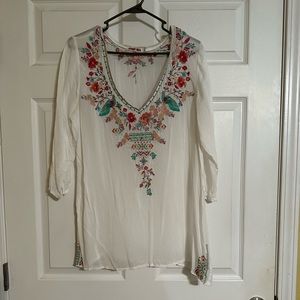 Beautiful Johnny Was large embroidered top. Great condition